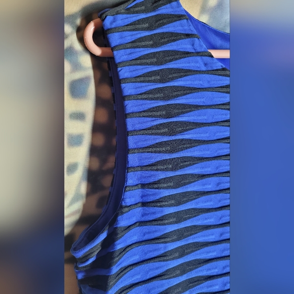 Ladies Calvin Klein blue black electric sleeveless dress - Picture 6 of 9